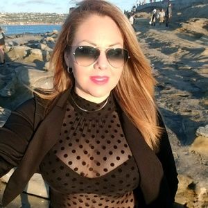 Meet your Posher, Karen